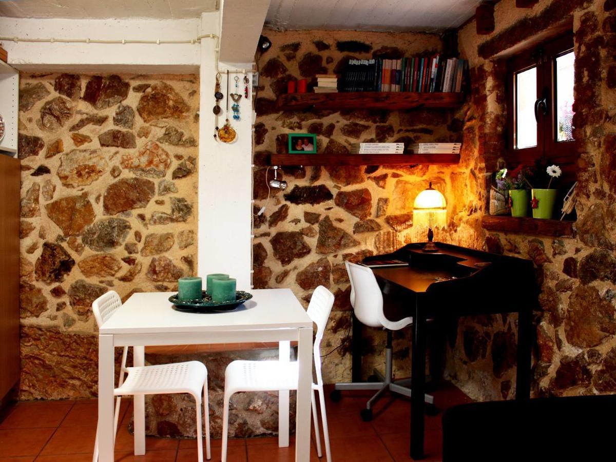 Sweet Stone Apartment In Imittos Atény Exteriér fotografie